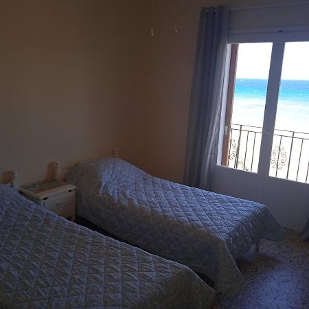 Apartment On The Beach 阿特米达 外观 照片