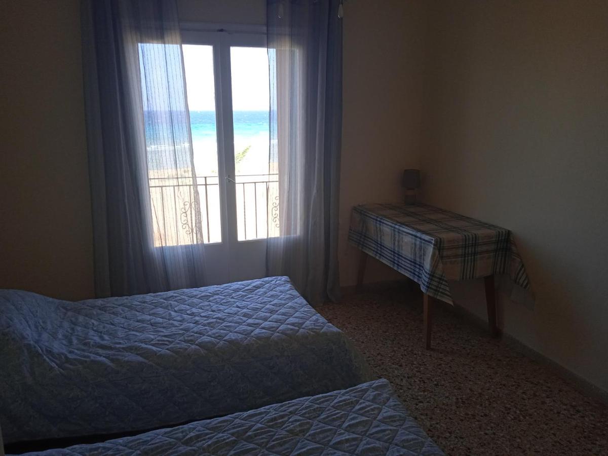 Apartment On The Beach 阿特米达 外观 照片